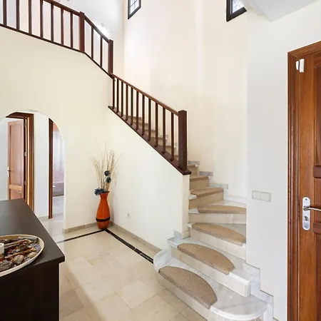 Vila Zafiro 6 By Escape Playa Blanca (Lanzarote)